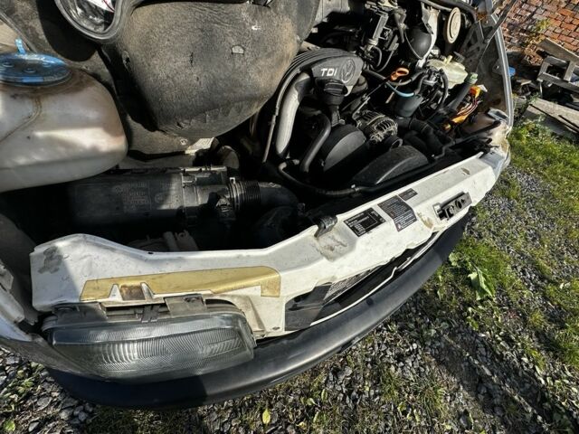 Білий Фольксваген ЛТ, об'ємом двигуна 2.5 л та пробігом 600 тис. км за 5900 $, фото 15 на Automoto.ua