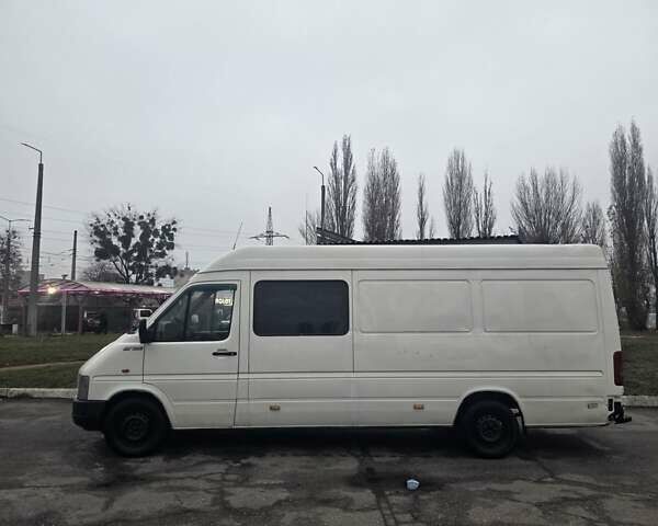 Білий Фольксваген ЛТ, об'ємом двигуна 2.8 л та пробігом 380 тис. км за 8200 $, фото 3 на Automoto.ua