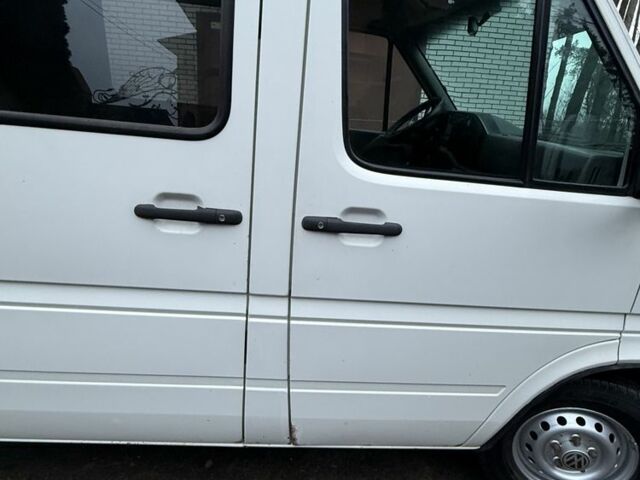 Білий Фольксваген ЛТ, об'ємом двигуна 2.8 л та пробігом 400 тис. км за 9000 $, фото 3 на Automoto.ua