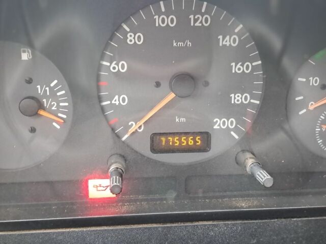 Білий Фольксваген ЛТ, об'ємом двигуна 2.5 л та пробігом 775 тис. км за 6900 $, фото 11 на Automoto.ua