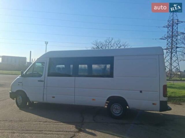 Белый Фольксваген ЛТ, объемом двигателя 2.5 л и пробегом 456 тыс. км за 8500 $, фото 4 на Automoto.ua