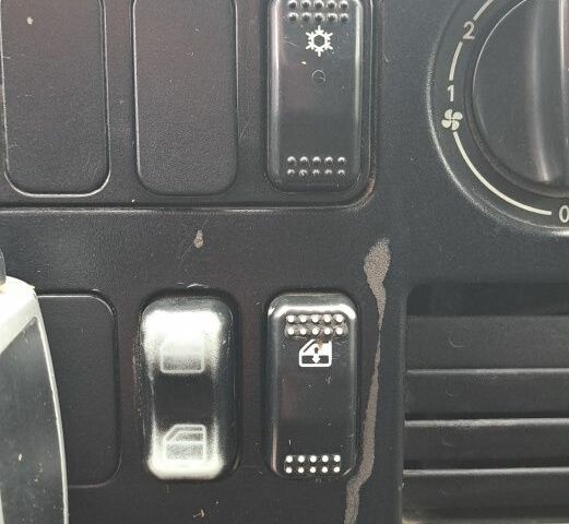 Білий Фольксваген ЛТ, об'ємом двигуна 2.5 л та пробігом 775 тис. км за 6900 $, фото 10 на Automoto.ua