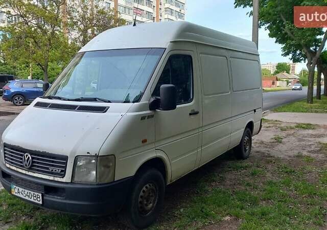 Белый Фольксваген ЛТ, объемом двигателя 2.5 л и пробегом 520 тыс. км за 6800 $, фото 4 на Automoto.ua