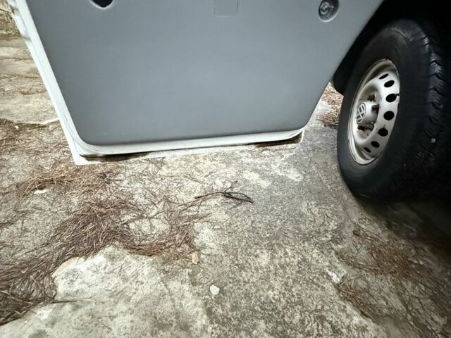 Білий Фольксваген ЛТ, об'ємом двигуна 2.8 л та пробігом 400 тис. км за 9000 $, фото 7 на Automoto.ua