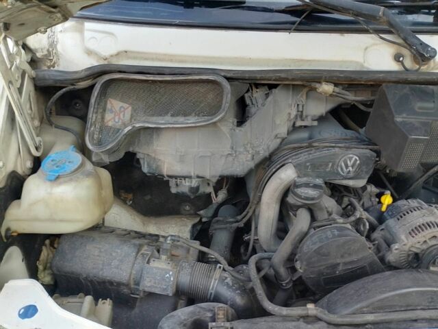 Белый Фольксваген ЛТ, объемом двигателя 2.5 л и пробегом 712 тыс. км за 4700 $, фото 8 на Automoto.ua