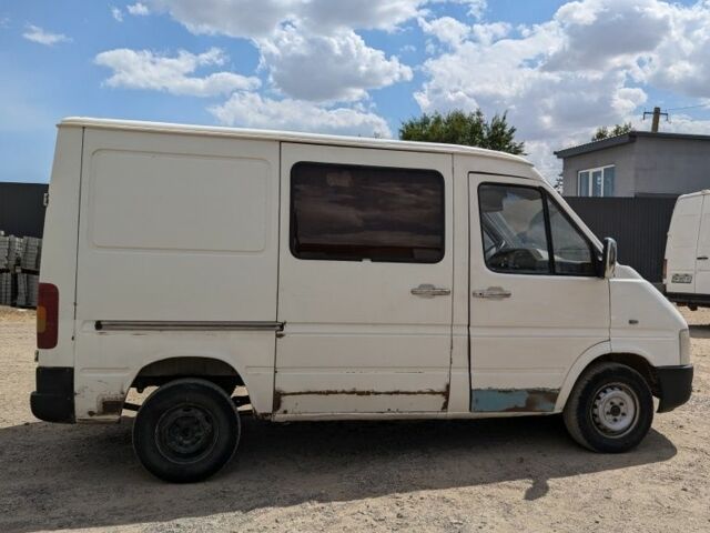 Білий Фольксваген ЛТ, об'ємом двигуна 2.5 л та пробігом 490 тис. км за 3299 $, фото 5 на Automoto.ua