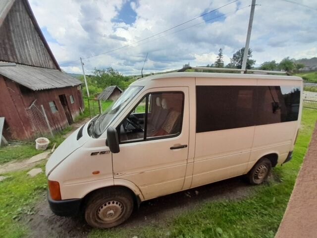 Білий Фольксваген ЛТ, об'ємом двигуна 2.5 л та пробігом 580 тис. км за 35008 $, фото 2 на Automoto.ua