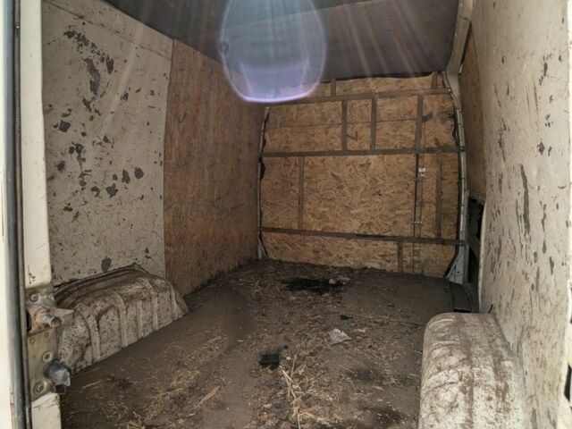 Білий Фольксваген ЛТ, об'ємом двигуна 2.5 л та пробігом 490 тис. км за 3299 $, фото 15 на Automoto.ua