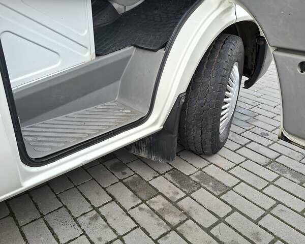 Белый Фольксваген ЛТ, объемом двигателя 2.5 л и пробегом 593 тыс. км за 7850 $, фото 16 на Automoto.ua