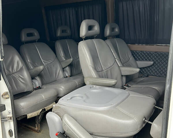 Белый Фольксваген ЛТ, объемом двигателя 2.5 л и пробегом 656 тыс. км за 9950 $, фото 9 на Automoto.ua