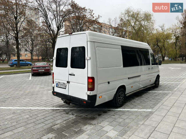 Белый Фольксваген ЛТ, объемом двигателя 2.5 л и пробегом 656 тыс. км за 9950 $, фото 4 на Automoto.ua