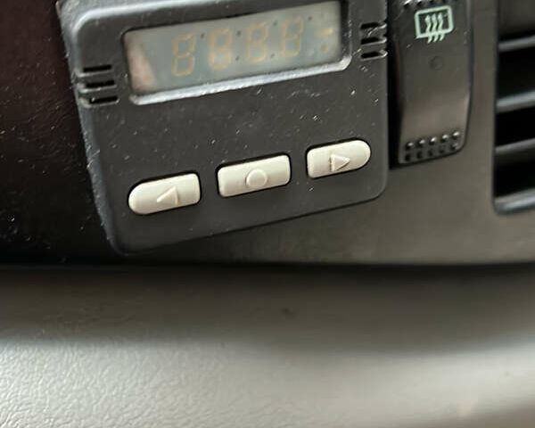 Белый Фольксваген ЛТ, объемом двигателя 2.5 л и пробегом 656 тыс. км за 9950 $, фото 12 на Automoto.ua