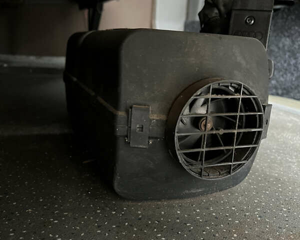 Белый Фольксваген ЛТ, объемом двигателя 2.5 л и пробегом 656 тыс. км за 9950 $, фото 13 на Automoto.ua