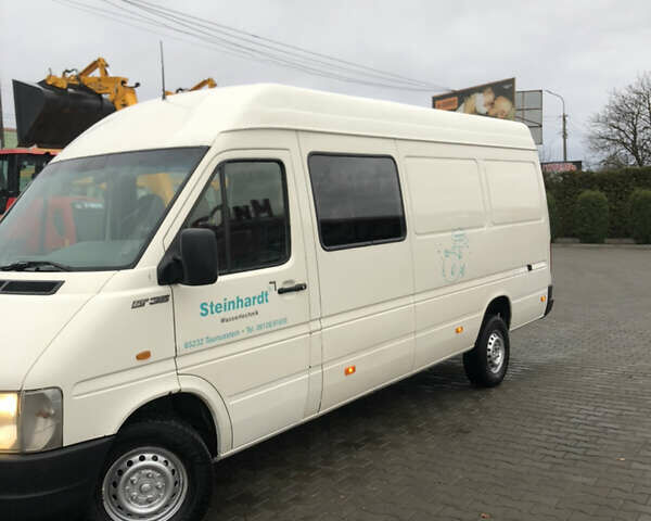 Белый Фольксваген ЛТ, объемом двигателя 2.46 л и пробегом 512 тыс. км за 10700 $, фото 2 на Automoto.ua