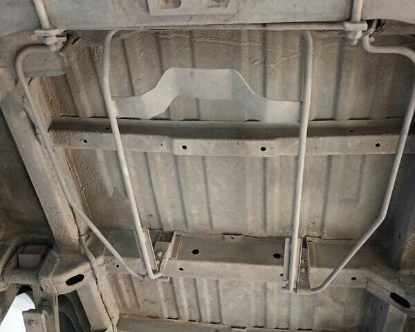 Белый Фольксваген ЛТ, объемом двигателя 2.46 л и пробегом 562 тыс. км за 7700 $, фото 43 на Automoto.ua