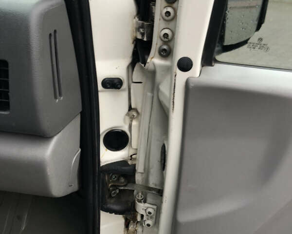 Белый Фольксваген ЛТ, объемом двигателя 2.46 л и пробегом 512 тыс. км за 10700 $, фото 59 на Automoto.ua