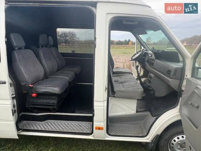 Белый Фольксваген ЛТ, объемом двигателя 2.46 л и пробегом 650 тыс. км за 8400 $, фото 4 на Automoto.ua