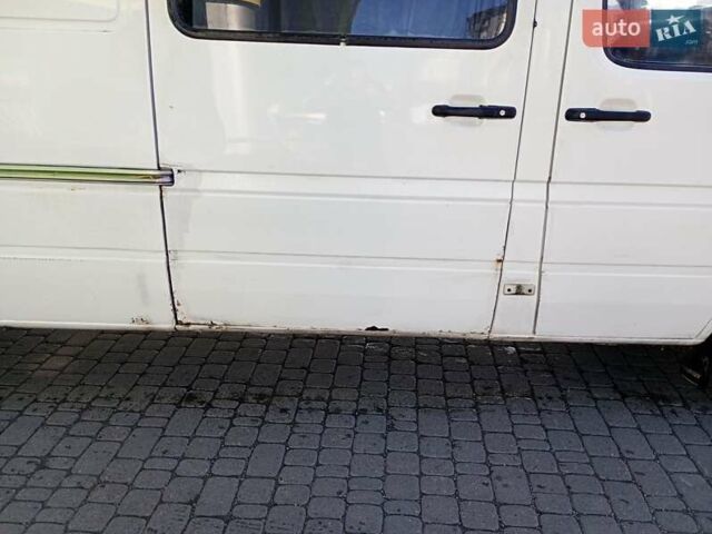 Белый Фольксваген ЛТ, объемом двигателя 2.46 л и пробегом 562 тыс. км за 7700 $, фото 28 на Automoto.ua