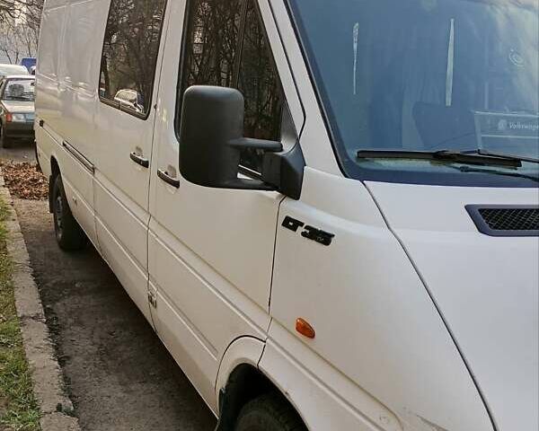 Белый Фольксваген ЛТ, объемом двигателя 2.46 л и пробегом 562 тыс. км за 7700 $, фото 57 на Automoto.ua