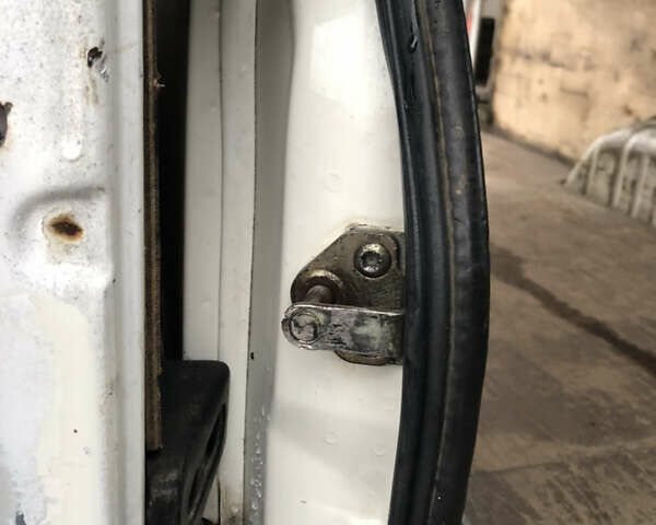 Белый Фольксваген ЛТ, объемом двигателя 2.46 л и пробегом 512 тыс. км за 10700 $, фото 63 на Automoto.ua