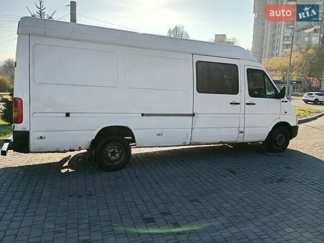 Белый Фольксваген ЛТ, объемом двигателя 2.46 л и пробегом 562 тыс. км за 7700 $, фото 11 на Automoto.ua