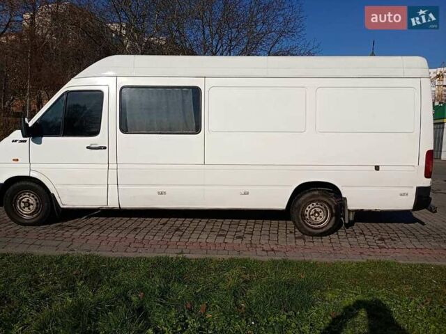 Белый Фольксваген ЛТ, объемом двигателя 2.46 л и пробегом 562 тыс. км за 7700 $, фото 66 на Automoto.ua