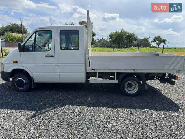 Белый Фольксваген ЛТ, объемом двигателя 2.46 л и пробегом 260 тыс. км за 15500 $, фото 3 на Automoto.ua