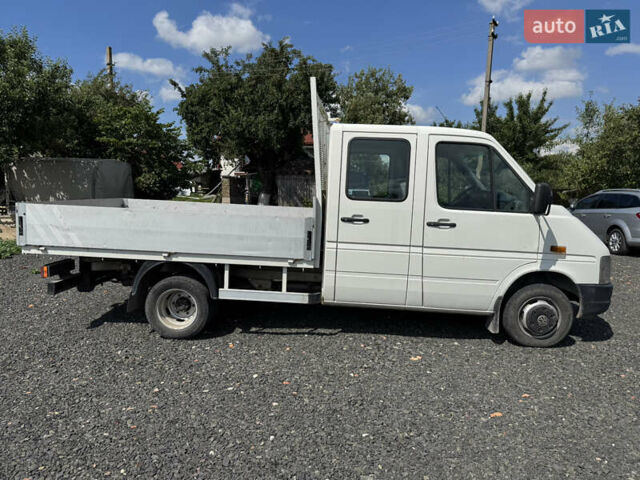 Белый Фольксваген ЛТ, объемом двигателя 2.46 л и пробегом 260 тыс. км за 15500 $, фото 6 на Automoto.ua