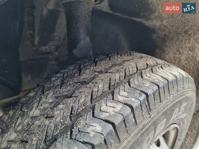 Белый Фольксваген ЛТ, объемом двигателя 2.46 л и пробегом 800 тыс. км за 8500 $, фото 6 на Automoto.ua