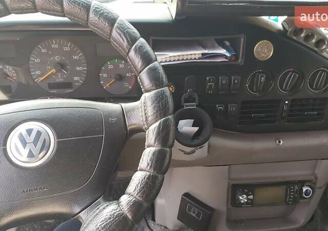 Белый Фольксваген ЛТ, объемом двигателя 2.8 л и пробегом 3 тыс. км за 10800 $, фото 13 на Automoto.ua