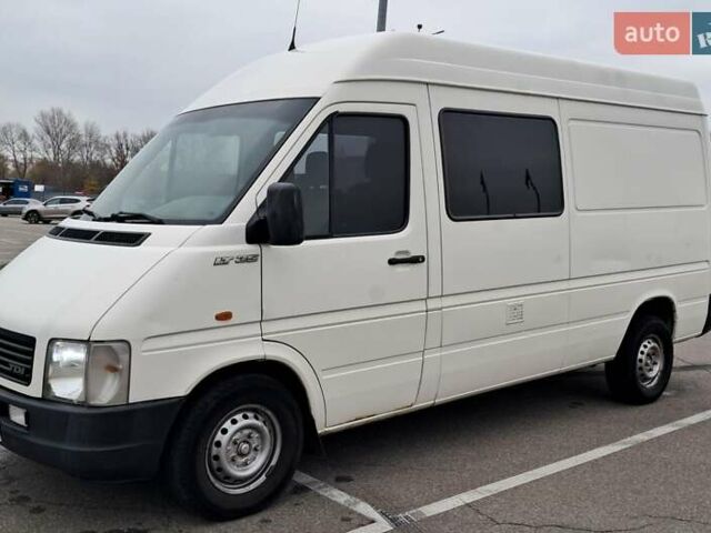 Белый Фольксваген ЛТ, объемом двигателя 2.46 л и пробегом 297 тыс. км за 9000 $, фото 4 на Automoto.ua