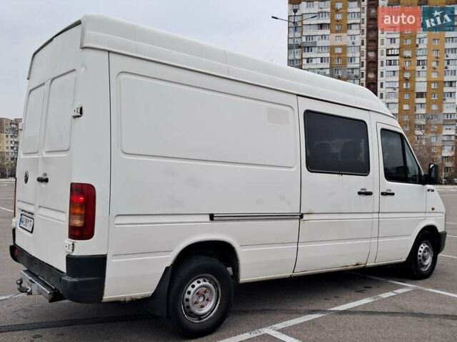 Белый Фольксваген ЛТ, объемом двигателя 2.46 л и пробегом 297 тыс. км за 9000 $, фото 3 на Automoto.ua