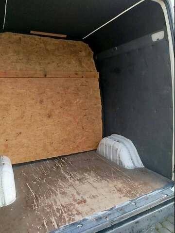 Белый Фольксваген ЛТ, объемом двигателя 2.8 л и пробегом 251 тыс. км за 8200 $, фото 4 на Automoto.ua