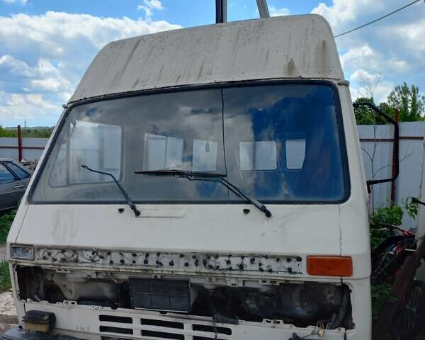 Белый Фольксваген ЛТ, объемом двигателя 2.38 л и пробегом 300 тыс. км за 700 $, фото 4 на Automoto.ua