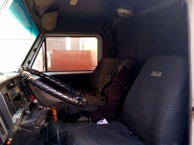 Белый Фольксваген ЛТ, объемом двигателя 2.4 л и пробегом 180 тыс. км за 3800 $, фото 8 на Automoto.ua