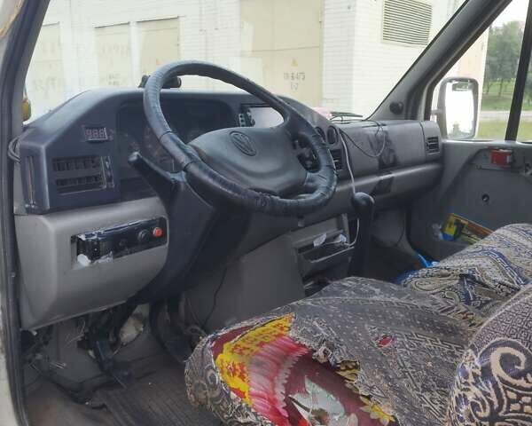 Білий Фольксваген ЛТ, об'ємом двигуна 2.5 л та пробігом 999 тис. км за 4500 $, фото 11 на Automoto.ua