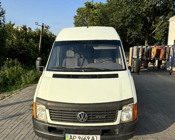 Белый Фольксваген ЛТ, объемом двигателя 2.46 л и пробегом 494 тыс. км за 6300 $, фото 2 на Automoto.ua