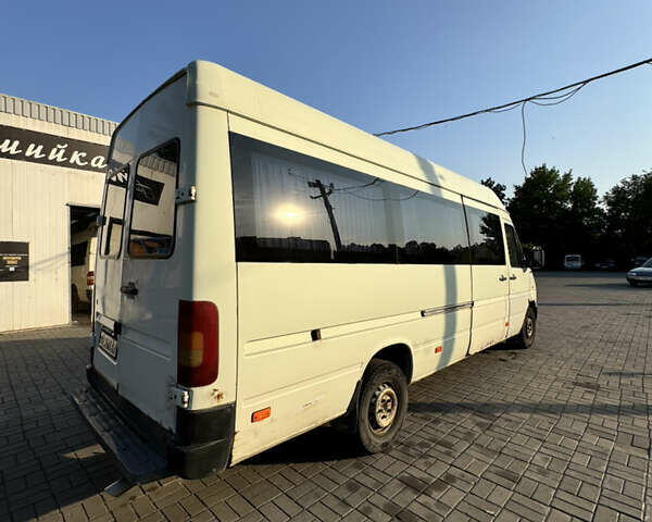 Белый Фольксваген ЛТ, объемом двигателя 2.46 л и пробегом 494 тыс. км за 6300 $, фото 8 на Automoto.ua