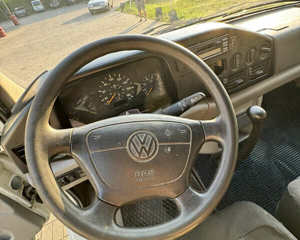 Белый Фольксваген ЛТ, объемом двигателя 2.46 л и пробегом 494 тыс. км за 6300 $, фото 12 на Automoto.ua