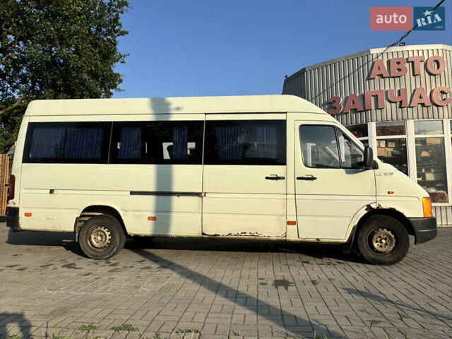 Белый Фольксваген ЛТ, объемом двигателя 2.46 л и пробегом 494 тыс. км за 6300 $, фото 10 на Automoto.ua