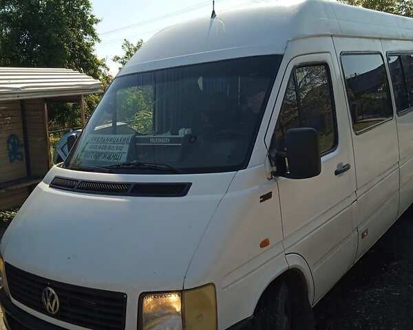 Белый Фольксваген ЛТ, объемом двигателя 2.46 л и пробегом 524 тыс. км за 3000 $, фото 2 на Automoto.ua