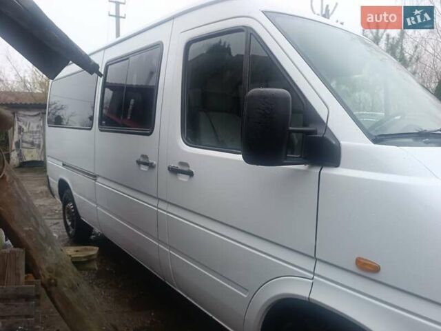 Білий Фольксваген ЛТ, об'ємом двигуна 2.5 л та пробігом 430 тис. км за 6500 $, фото 1 на Automoto.ua