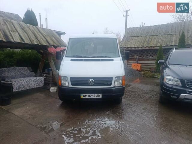 Білий Фольксваген ЛТ, об'ємом двигуна 2.5 л та пробігом 430 тис. км за 6500 $, фото 6 на Automoto.ua
