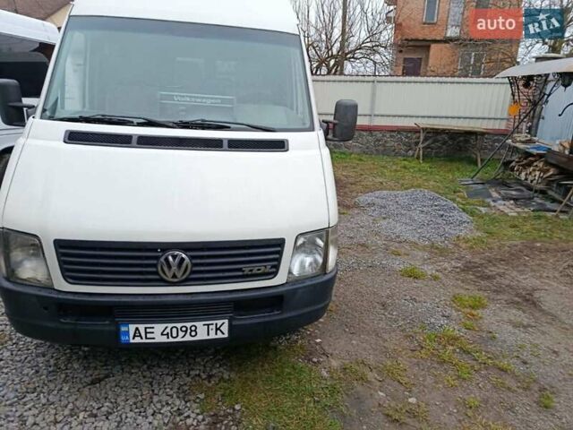 Білий Фольксваген ЛТ, об'ємом двигуна 2.4 л та пробігом 530 тис. км за 10000 $, фото 1 на Automoto.ua