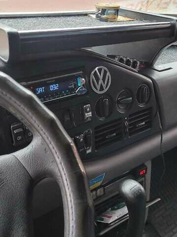 Белый Фольксваген ЛТ, объемом двигателя 2.5 л и пробегом 7 тыс. км за 11500 $, фото 26 на Automoto.ua