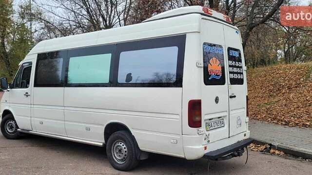 Белый Фольксваген ЛТ, объемом двигателя 2.5 л и пробегом 7 тыс. км за 11500 $, фото 3 на Automoto.ua