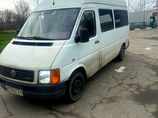 Білий Фольксваген ЛТ, об'ємом двигуна 2.5 л та пробігом 250 тис. км за 4700 $, фото 1 на Automoto.ua