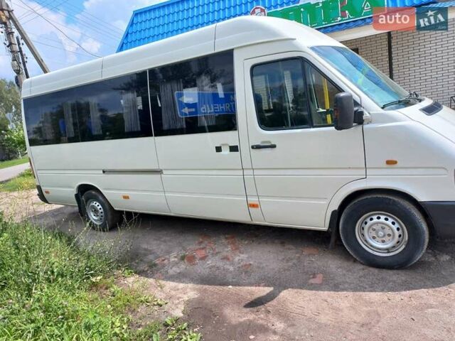 Білий Фольксваген ЛТ, об'ємом двигуна 2.5 л та пробігом 450 тис. км за 10000 $, фото 9 на Automoto.ua