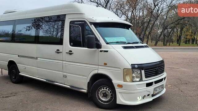 Белый Фольксваген ЛТ, объемом двигателя 2.5 л и пробегом 7 тыс. км за 11500 $, фото 12 на Automoto.ua