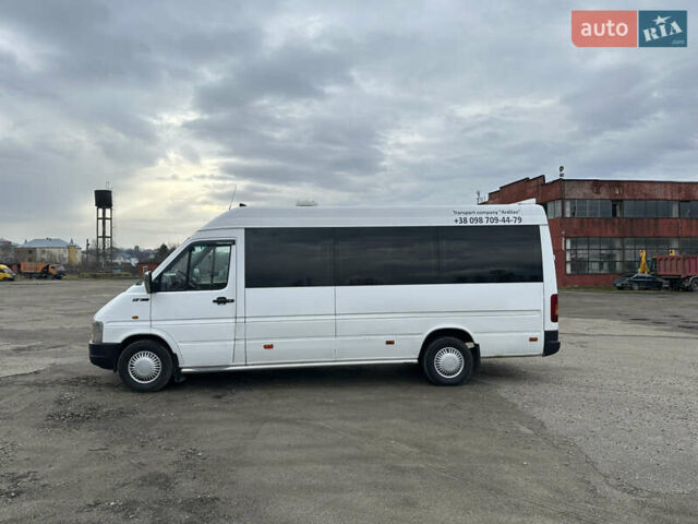 Білий Фольксваген ЛТ, об'ємом двигуна 2.5 л та пробігом 333 тис. км за 9450 $, фото 1 на Automoto.ua